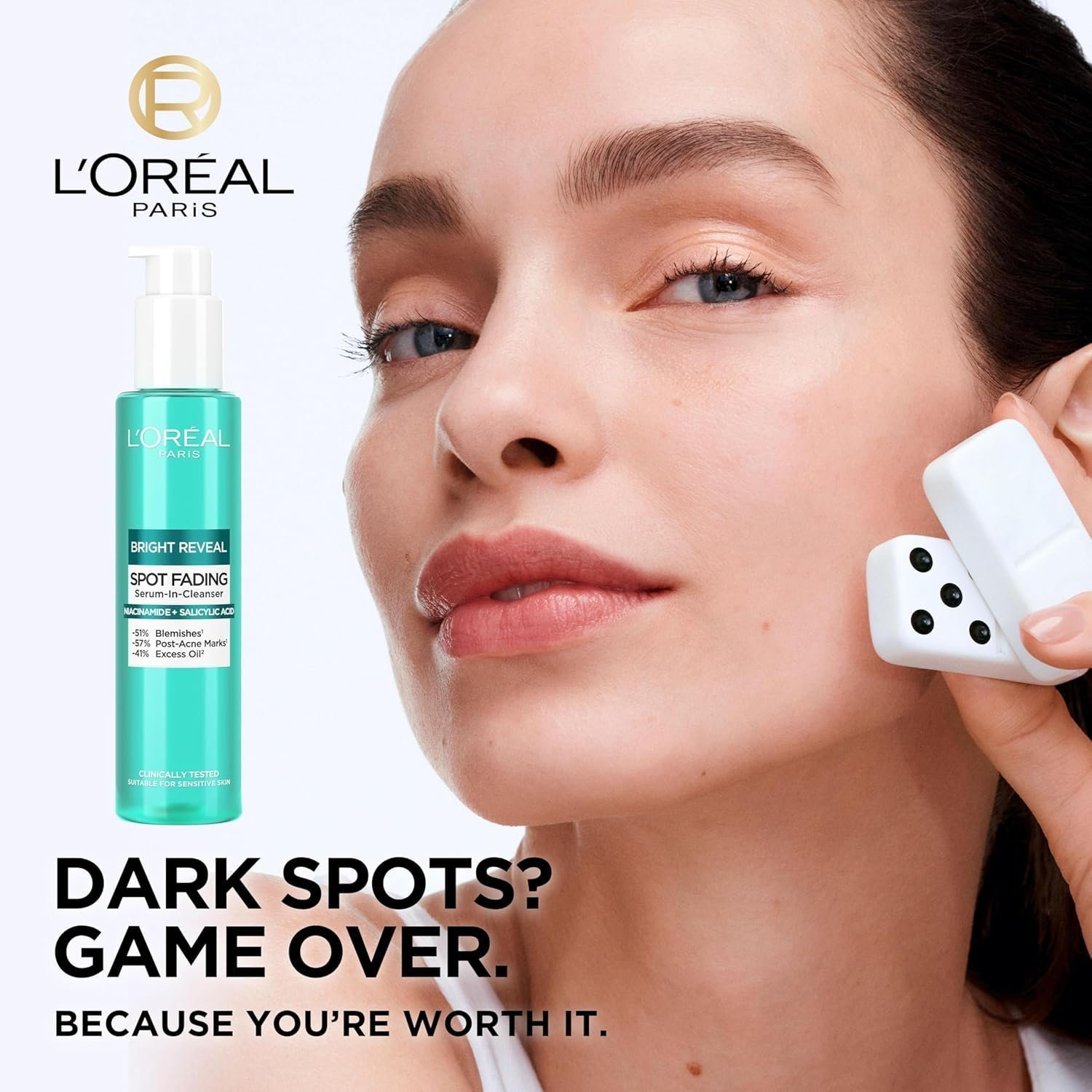 L’Oreal Paris Bright Reveal Spot Serum-In-Cleanser for Face, Niacinamide and Salicylic Acid - Eliminates Excess Oil, 150ml - Image 3
